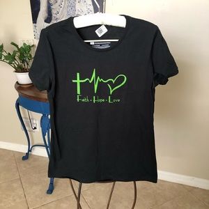 NWOT Faith Hope Love S T-Shirt